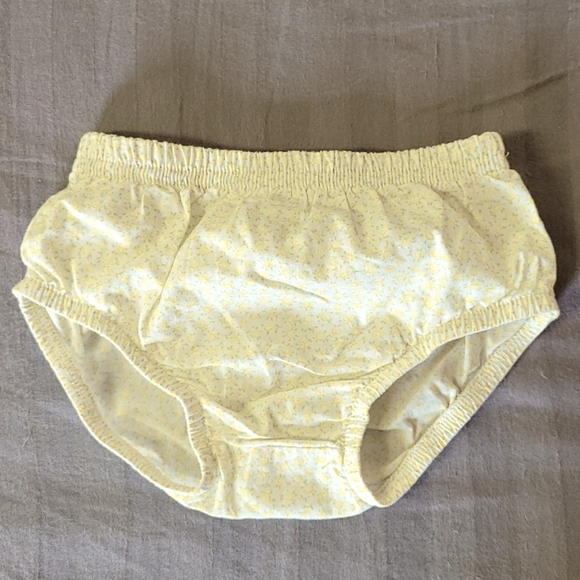 Sleeveless dress with bloomers - Picture 2 of 7